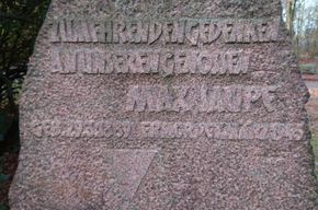 Max Saupe - Gedenkstein Max Saupe Str. 41
